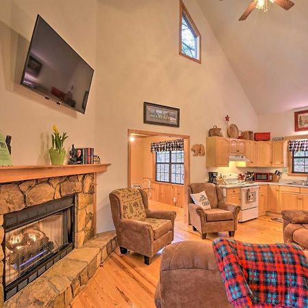 Modern Cabin With Deck In The Blue Ridge Mountains! Blairsville Eksteriør billede